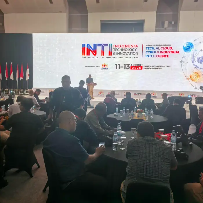 Ningbo Yuanyi Communication lyser på INTI-utställningen i Jakarta, Indonesien